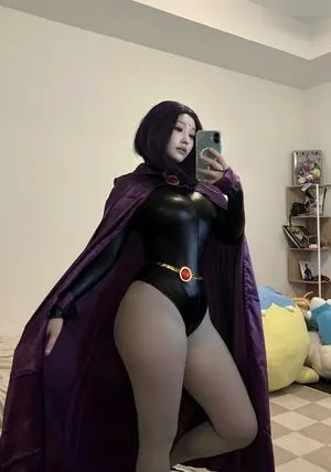 Hyoon Thumbnail Picture