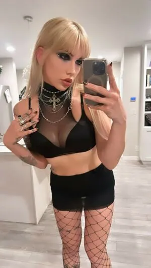 Iamheaveniamhell OnlyFans Leaked Free Thumbnail Picture - #23JWSD0rwY