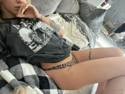 Iamheaveniamhell OnlyFans Leaked Free Thumbnail Picture - #POwOYtbGWE