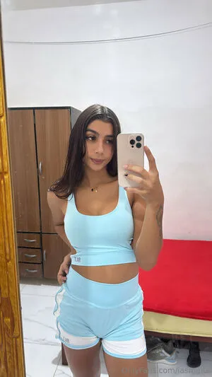 Iasmints OnlyFans Leaked Free Thumbnail Picture - #H3GUKQ7dgs