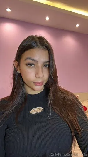 Iasmints OnlyFans Leaked Free Thumbnail Picture - #R53F2YBoc8