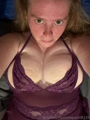 Icequeen6235 OnlyFans Leaked Free Thumbnail Picture - #E84BFDbE8k