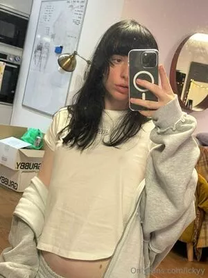 ickypeach OnlyFans Leaked Free Thumbnail Picture - #mRwh3cHjLE
