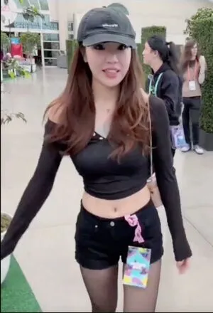 igumdrop OnlyFans Leaked Free Thumbnail Picture - #4IFpfk30sM