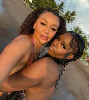 Iixelevol OnlyFans Leaked Free Thumbnail Picture - #628IJziZ72