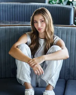 Ilayda Akdogan OnlyFans Leaked Free Thumbnail Picture - #TSQGAzet1C