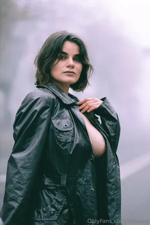 Ilonessa OnlyFans Leaked Free Thumbnail Picture - #HkInwabJsw