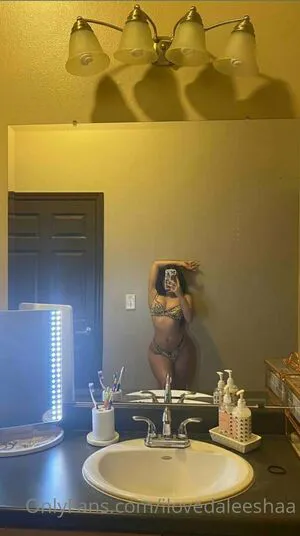 Ilovedaleeshaa OnlyFans Leaked Free Thumbnail Picture - #4JTwfR2R48