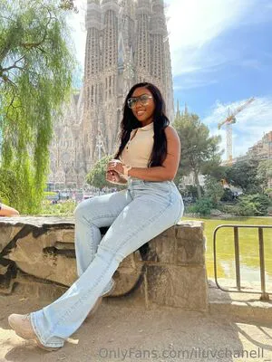 Iluvchanell Thumbnail Picture