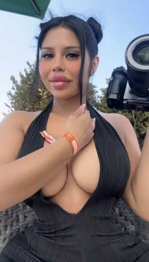 Iluvcinnie OnlyFans Leaked Free Thumbnail Picture - #gD7TfrNhOI