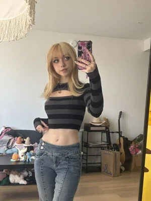 Iluvmeww OnlyFans Leaked Free Thumbnail Picture - #AGW0DC22vr