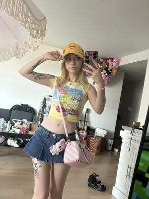 Iluvmeww OnlyFans Leaked Free Thumbnail Picture - #AlJg2x34mS