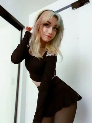 Iluvmeww OnlyFans Leaked Free Thumbnail Picture - #tQaQWnaFix