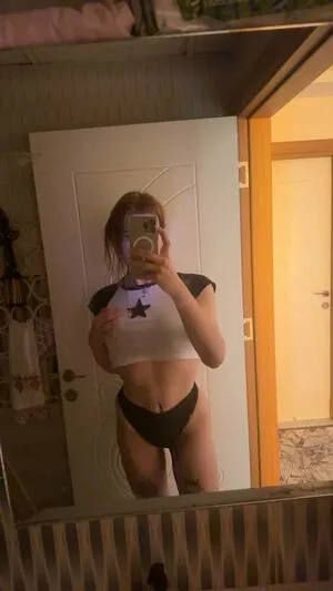 Ilyplore Thumbnail Picture