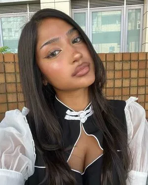 Imanimalikaa OnlyFans Leaked Free Thumbnail Picture - #KWNpMgOpAF