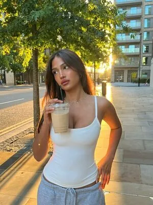 Imanimalikaa OnlyFans Leaked Free Thumbnail Picture - #zQrt98CNn5
