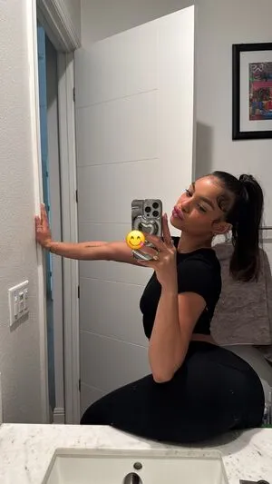 ImanniJackson Thumbnail Picture