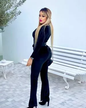 Imen Loulou Thumbnail Picture