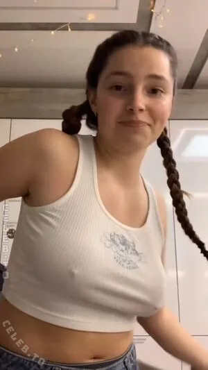 Inde Navarrette OnlyFans Leaked Free Thumbnail Picture - #U2MHnhtHI4