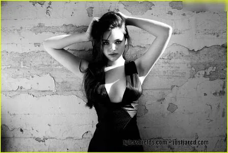 India Eisley OnlyFans Leaked Free Thumbnail Picture - #CL5uVpgl5l