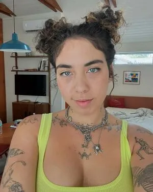 Indigo De Souza Thumbnail Picture