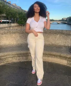 Ines Curly OnlyFans Leaked Free Thumbnail Picture - #IOdNNRST6o
