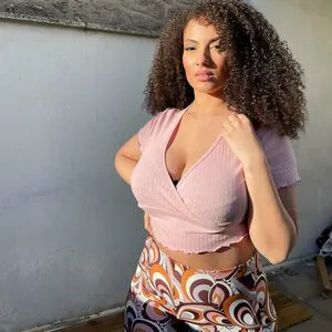 Ines Curly OnlyFans Leaked Free Thumbnail Picture - #VaDBk4FoIm
