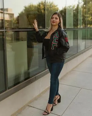 Inez Curiel Thumbnail Picture