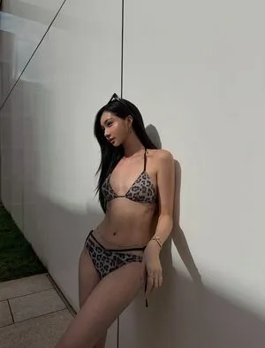 Ingrid Thumbnail Picture