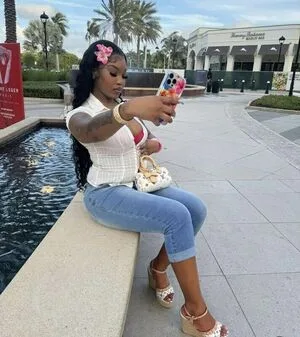 Injunlele OnlyFans Leaked Free Thumbnail Picture - #DST8PRJgI4