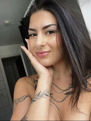 Inkedaurelia Thumbnail Picture