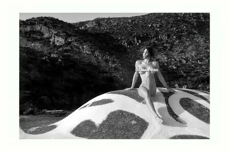 Ioana Pia Feraru Thumbnail Picture