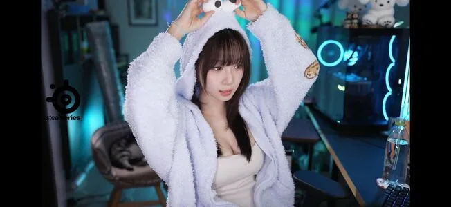 Iorimoe Five OnlyFans Leaked Free Thumbnail Picture - #iywcEunFst