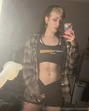 Ipeachysweet OnlyFans Leaked Free Thumbnail Picture - #YHOocS03N0