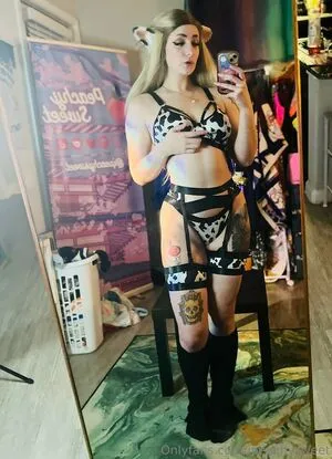 Ipeachysweet OnlyFans Leaked Free Thumbnail Picture - #aryPB6AT5Z