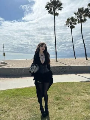 Ipukeglitter420 OnlyFans Leaked Free Thumbnail Picture - #gIXl5u68da