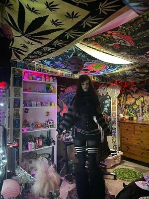 Ipukeglitter420 OnlyFans Leaked Free Thumbnail Picture - #ilC4YtLyYp
