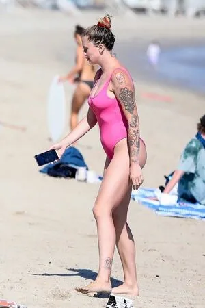 Ireland Baldwin Thumbnail Picture