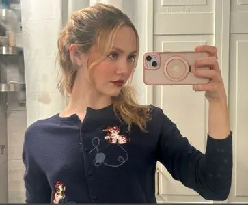 Iris Apatow OnlyFans Leaked Free Thumbnail Picture - #mDNrPSekdX