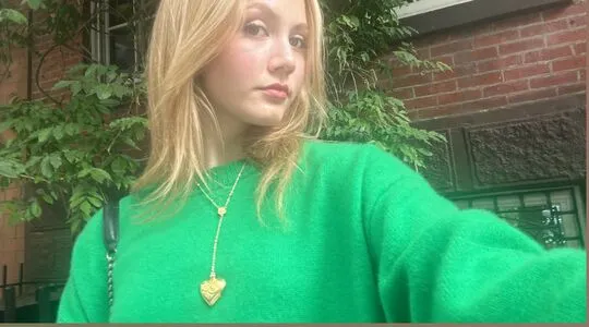 Iris Apatow OnlyFans Leaked Free Thumbnail Picture - #wEFnOm2IFN
