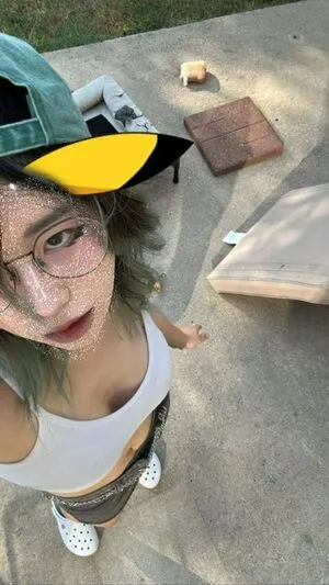 Iris Biidan Thumbnail Picture