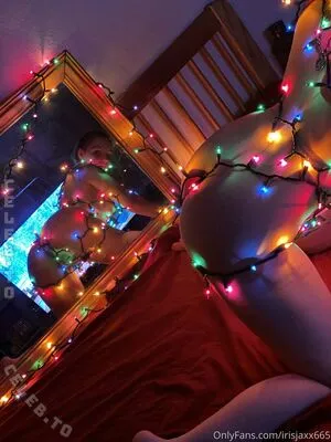 Iris Jaxx OnlyFans Leaked Free Thumbnail Picture - #KoxpNn2eqn