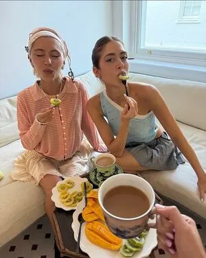 Iris Law OnlyFans Leaked Free Thumbnail Picture - #Ykp8ICDBnA