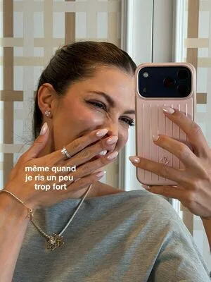 Iris Mittenaere OnlyFans Leaked Free Thumbnail Picture - #CQX1SL051d