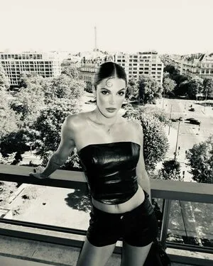 Iris Mittenaere OnlyFans Leaked Free Thumbnail Picture - #QeGyTZMzUH