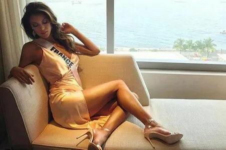 Iris Mittenaere OnlyFans Leaked Free Thumbnail Picture - #wdGmepLoro