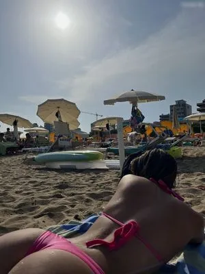 Iris Vallarani OnlyFans Leaked Free Thumbnail Picture - #3xuiEr3tk9