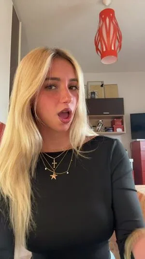 Iris Vallaranii OnlyFans Leaked Free Thumbnail Picture - #bHxEBJW2Am