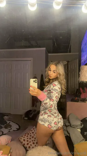 Iris World OnlyFans Leaked Free Thumbnail Picture - #SByqpd1n8M