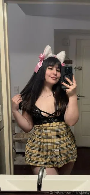 Irisiskinky OnlyFans Leaked Free Thumbnail Picture - #zxDvuqZicB